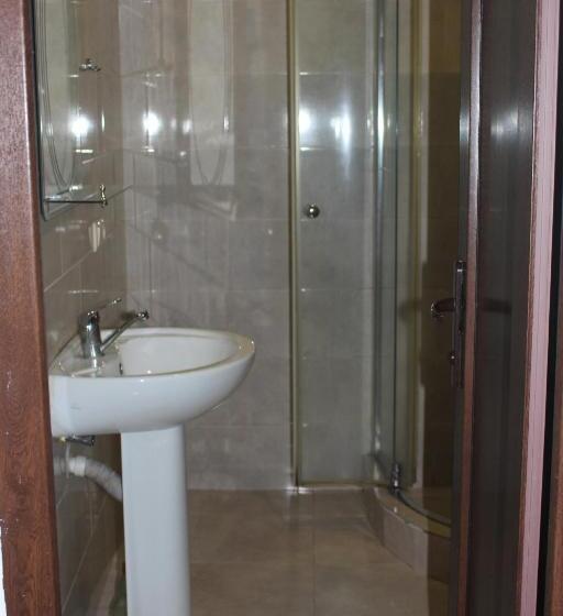 اتاق استاندارد چهار تخته, Cattaleya