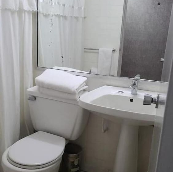 Aile Odası, Cruz Del Sur