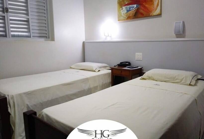 Номер Deluxe, Girardelli