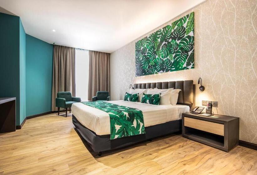 חדר דחוקס עם מיטת קינג, Trove Johor Bahru