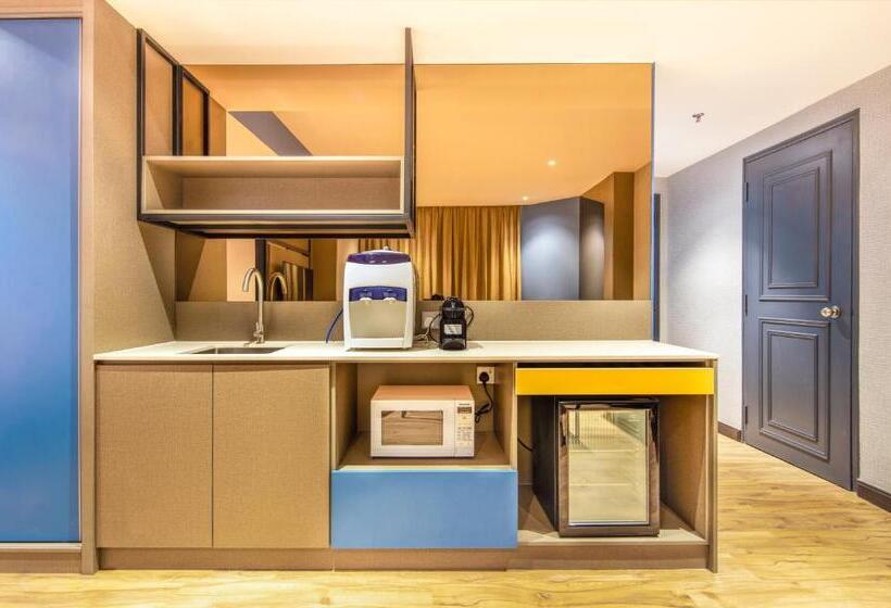 סוויטה משפחתית, Trove Johor Bahru