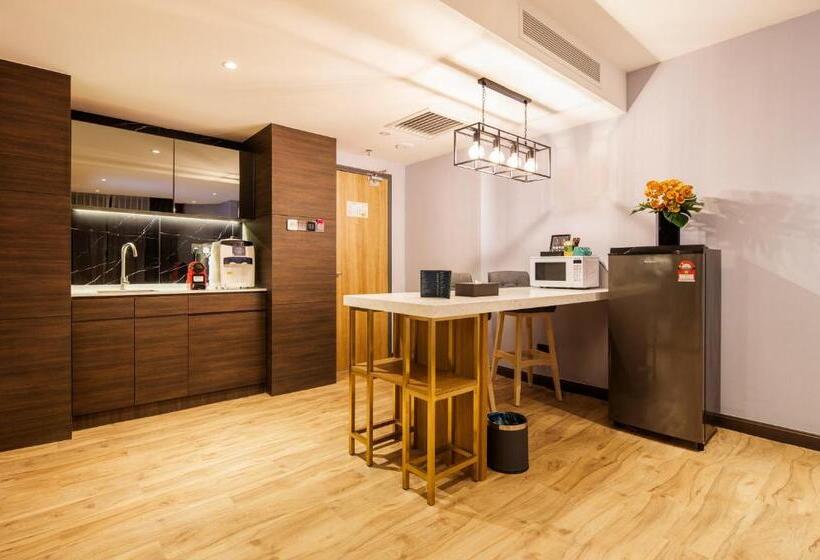 סוויטה אקזקיוטיב, Trove Johor Bahru