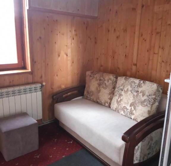 اتاق خانوادگی, Zdybanka