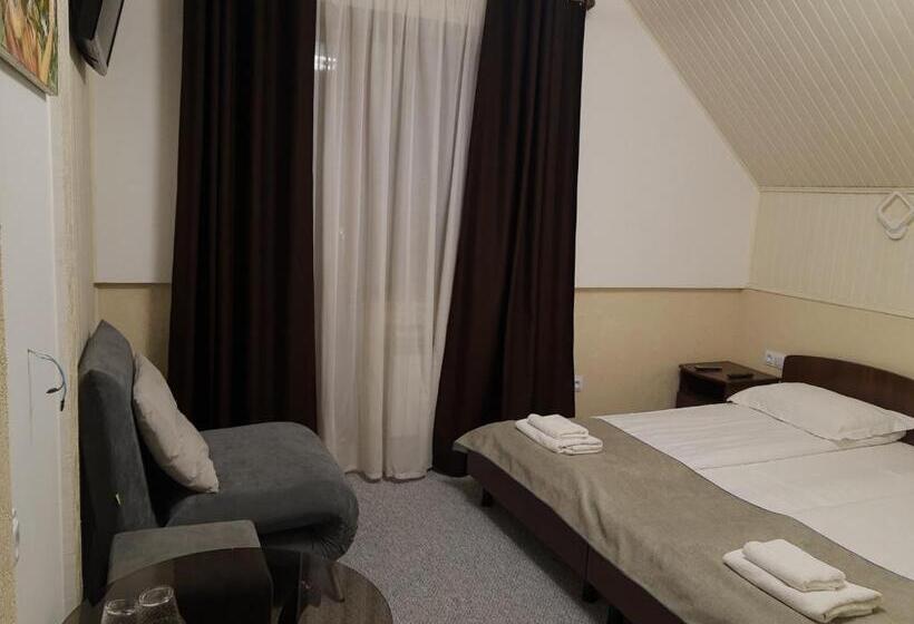 سوییت جونیور, Zdybanka