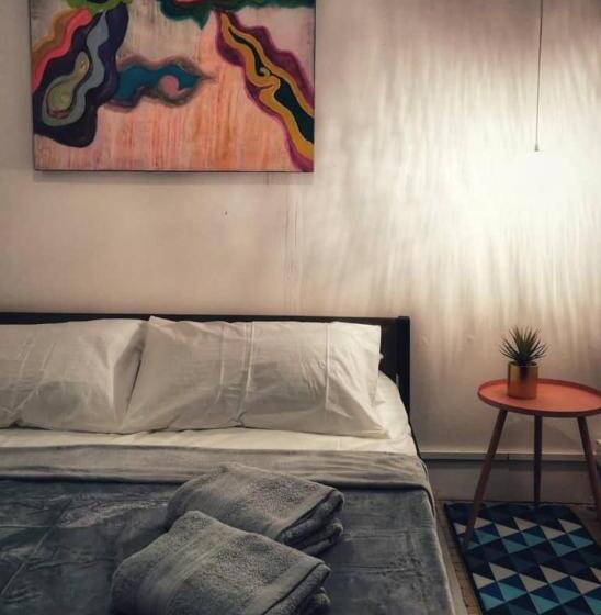 Quarto Deluxe, Treehouse Hostel