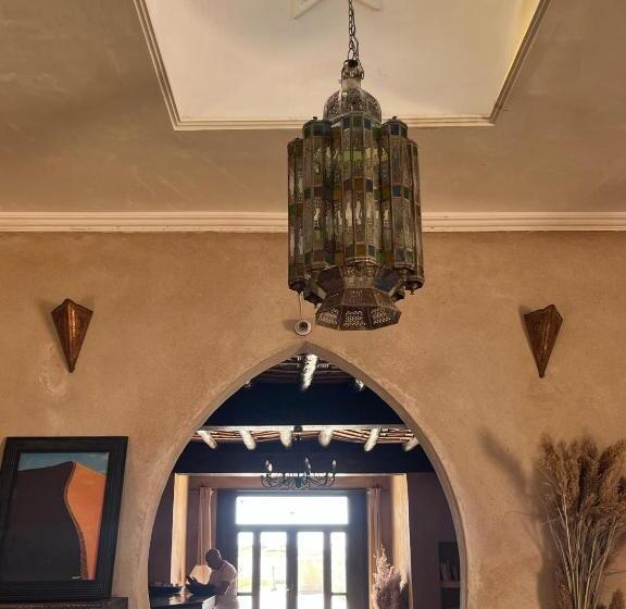 اتاق استاندارد یک نفره, Riadsuerteloca Merzouga