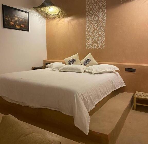 اتاق استاندارد یک نفره, Riadsuerteloca Merzouga