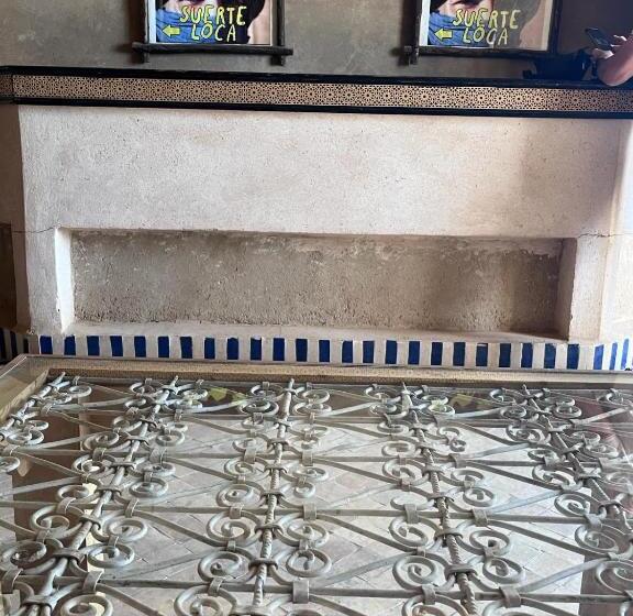 اتاق استاندارد چهار تخته, Riadsuerteloca Merzouga