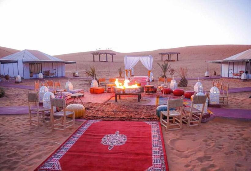 چادر با خدمات رفاهی استاندارد, Riadsuerteloca Merzouga