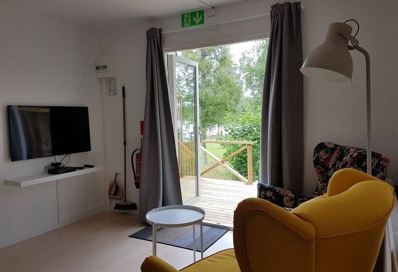 Студия Стандарт, Den Sovande älgen