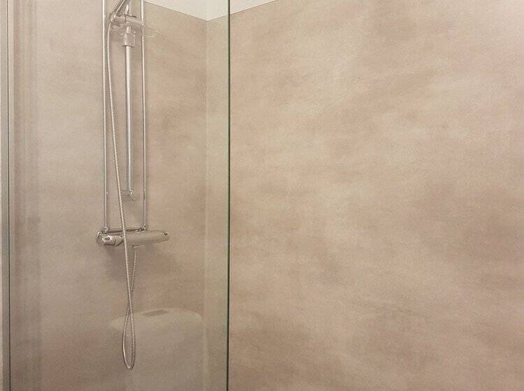 Студия Стандарт, Den Sovande älgen