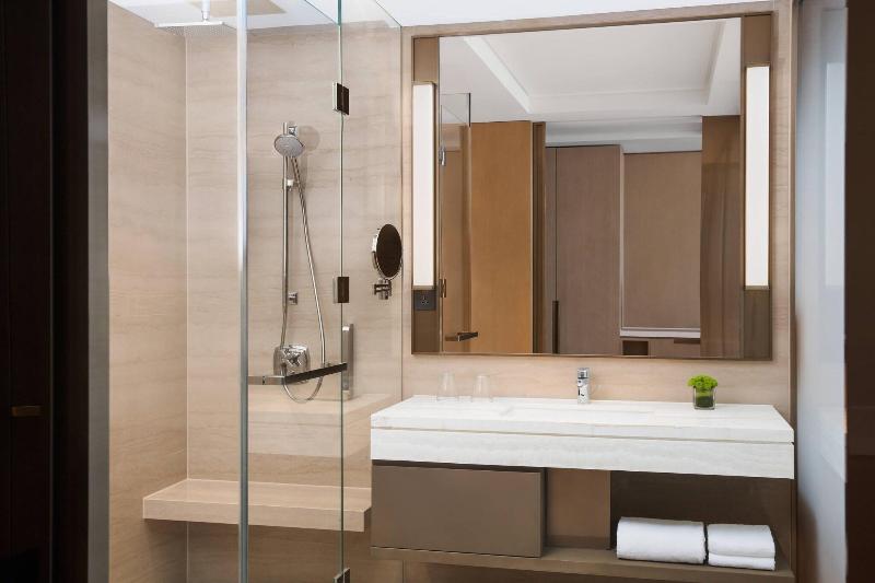 带大床的标准间, Courtyard By Marriott Xi'an North