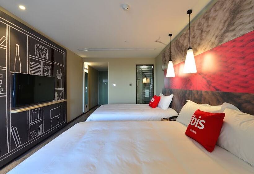 家庭间, Ibis Harbin Normal University