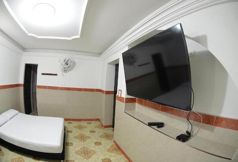 اتاق لوکس خانوادگی, La Hermosa