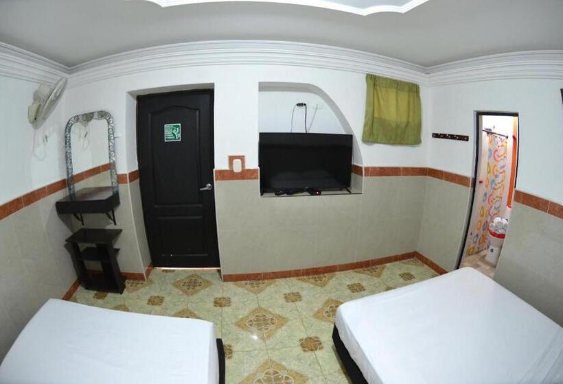 اتاق لوکس خانوادگی, La Hermosa