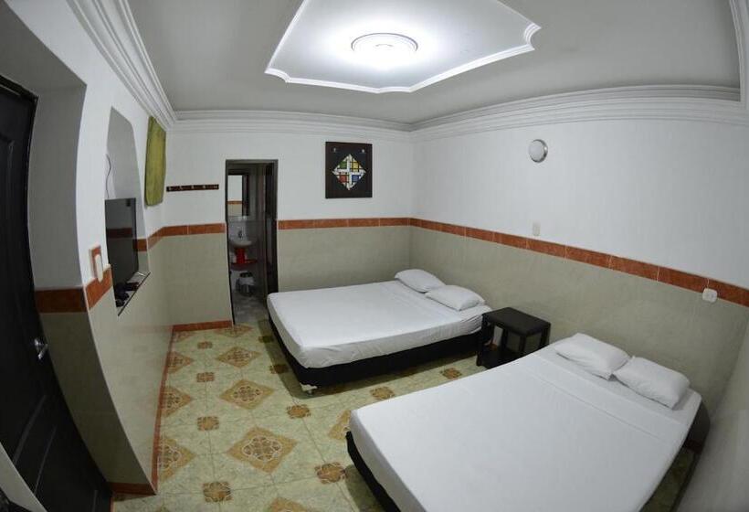 اتاق لوکس خانوادگی, La Hermosa