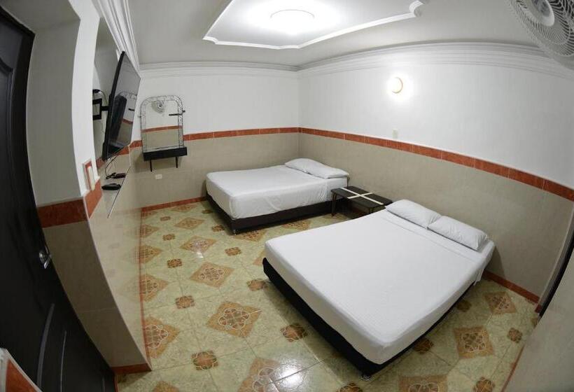 اتاق لوکس خانوادگی, La Hermosa