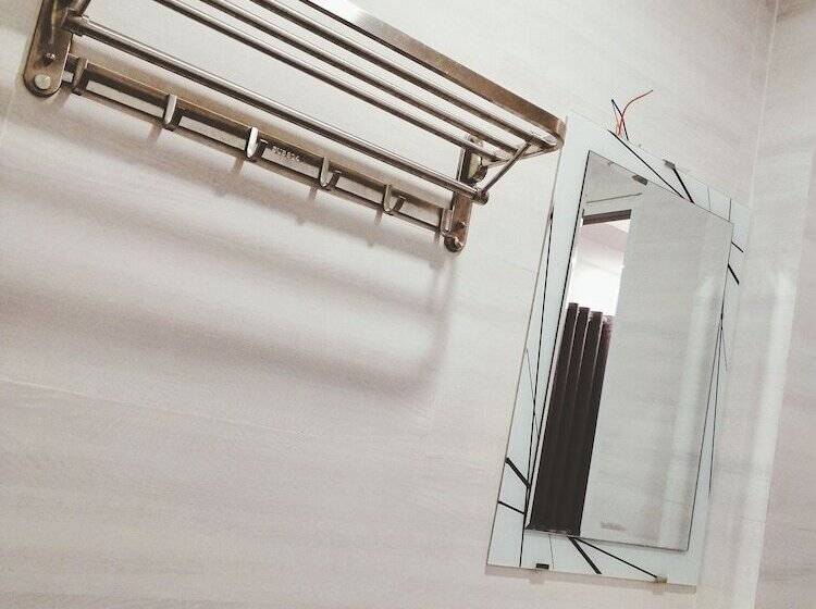 اتاق استاندارد چهار تخته, Lighthouse Homestay Vũng Tàu