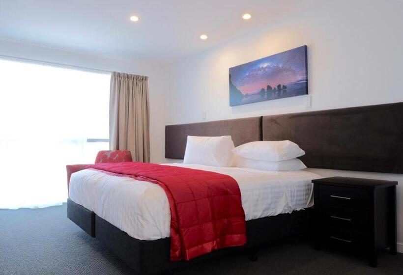 اتاق استاندارد با تخت بزرگ, Stopforths Motel