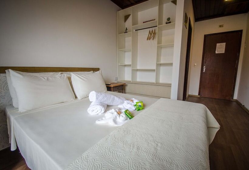 غرفة قياسية, Costa Praia