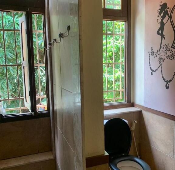 اتاق خانوادگی, Charme Do Poço