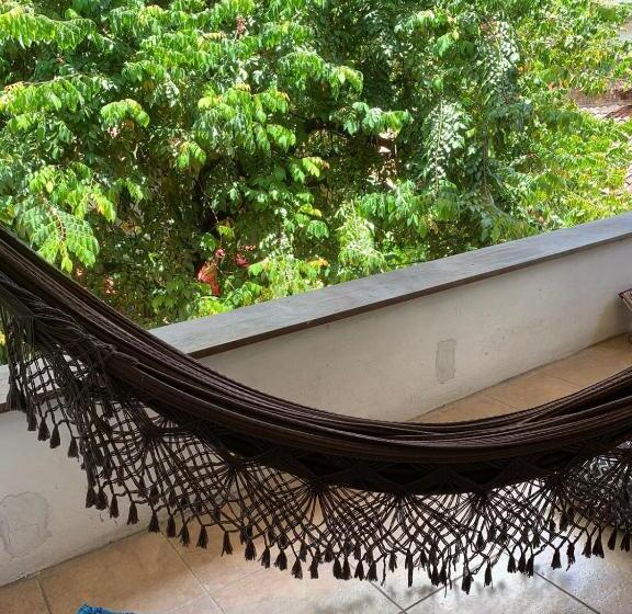 اتاق خانوادگی, Charme Do Poço