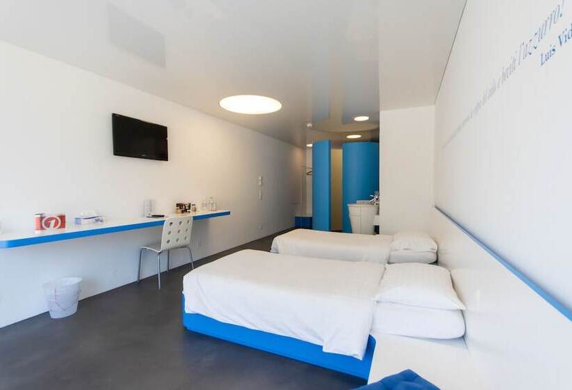 Camera Standard, Chromotel Self Check In