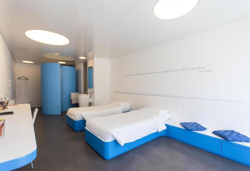 Camera Standard, Chromotel Self Check In