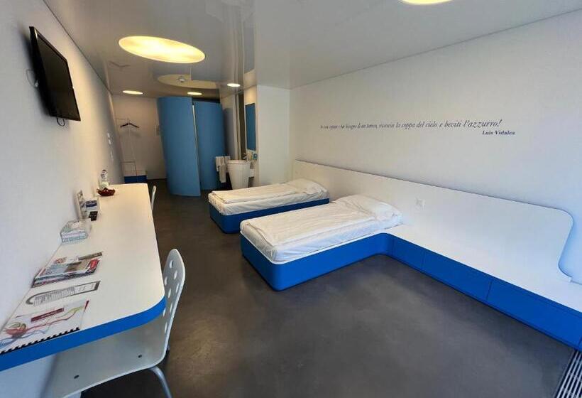 Camera Standard, Chromotel Self Check In