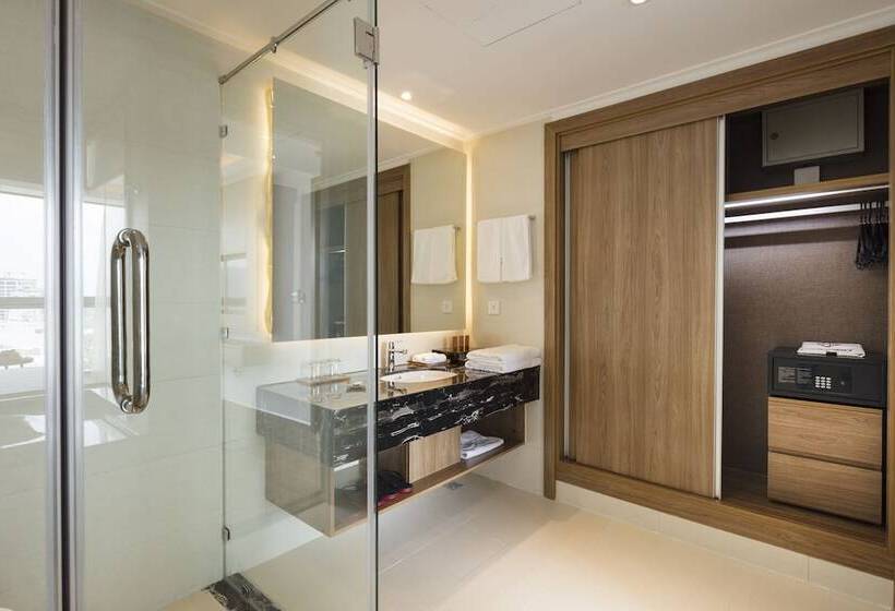 سوییت, Comodo Nha Trang