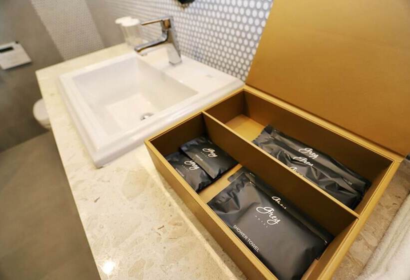 수피리어 룸, Gangneung Grey