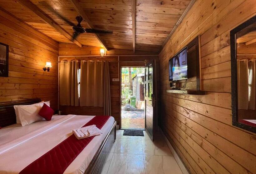 Хижина Deluxe, Tattvam On The Beach   Retreat And Spa