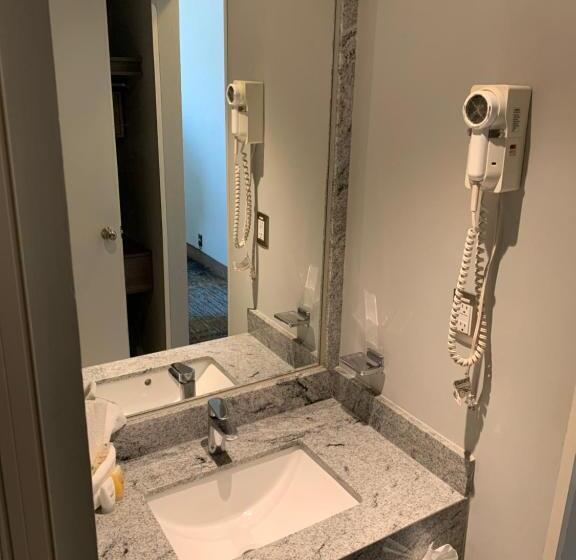 Standardzimmer, Fastos