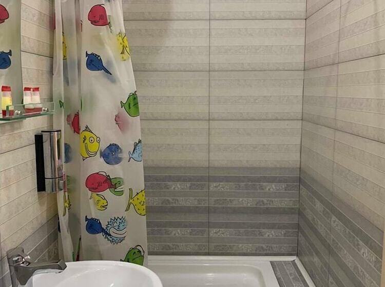 Economy Triple Room, Wald Hotel Lagodekhi