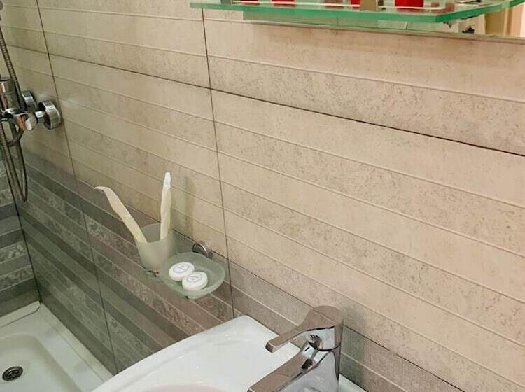 Economy Triple Room, Wald Hotel Lagodekhi