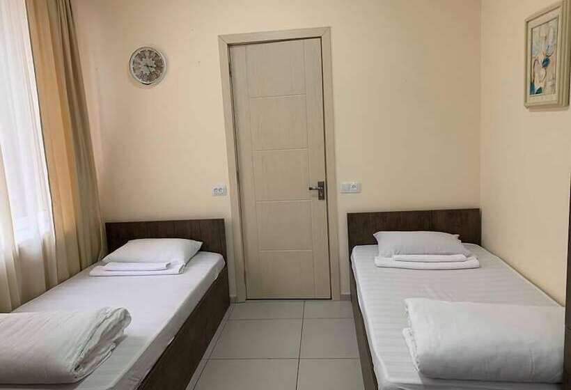 Economy Triple Room, Wald Hotel Lagodekhi