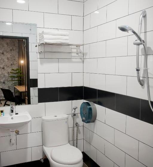 Номер Стандарт, Big Banana