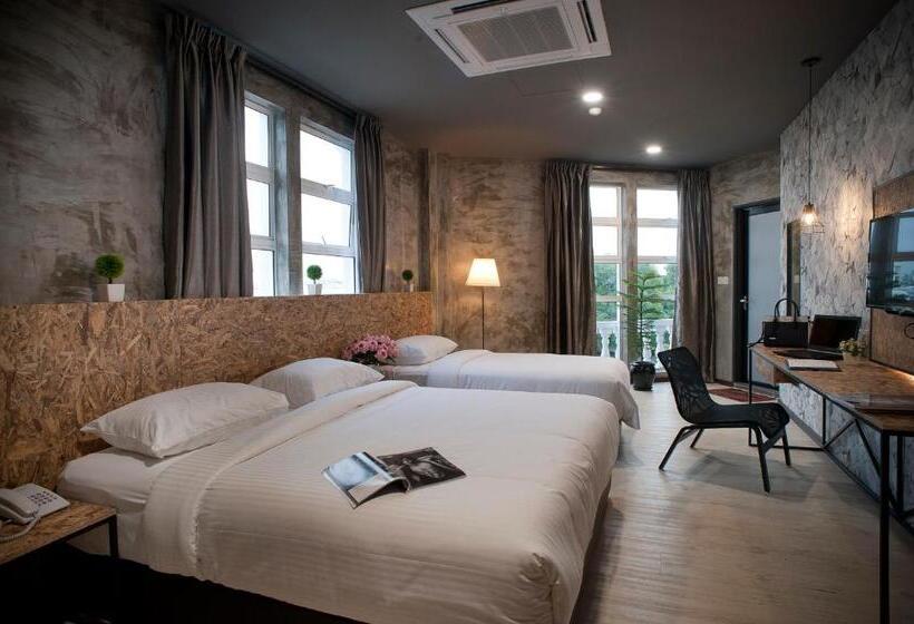 Номер Стандарт Трехместный, Big Banana