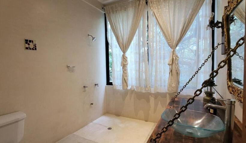 חדר דלוקס, מיטת קינג עם נוף, Casa Ambar Hotel & Boutique   Located In The Heart Of Tulum Hotel Zone