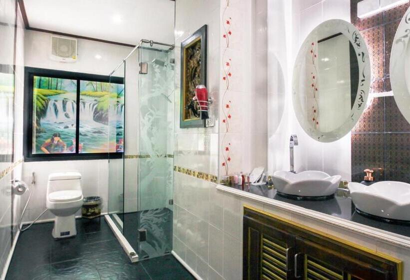 اتاق استاندارد, Olivier Boutique