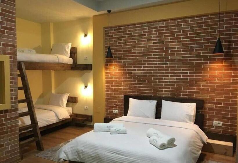 سوییت خانوادگی, Restorant Delisia