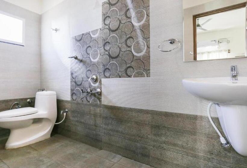 Номер Deluxe, Treebo Sandpipers Kushalnagar