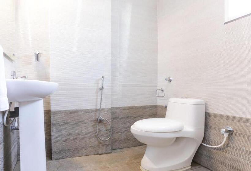 Номер Superior, Treebo Sandpipers Kushalnagar