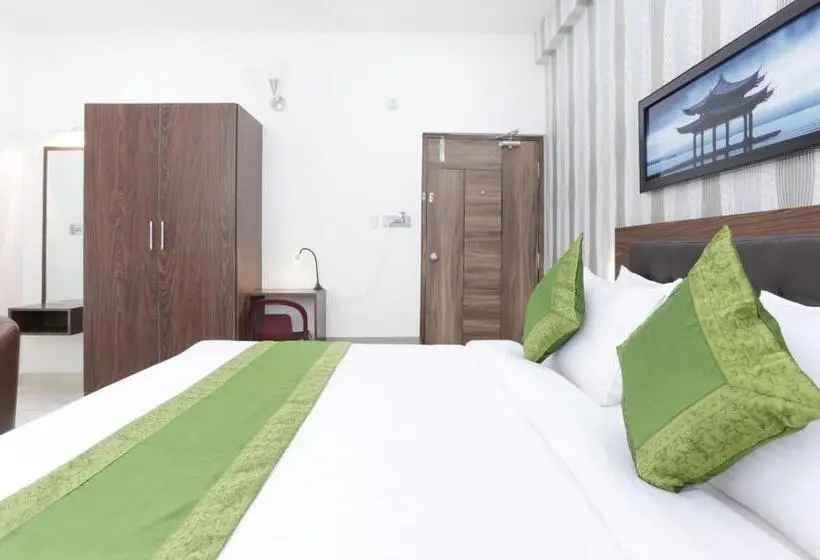 Chambre Supérieure, Treebo Sandpipers Kushalnagar