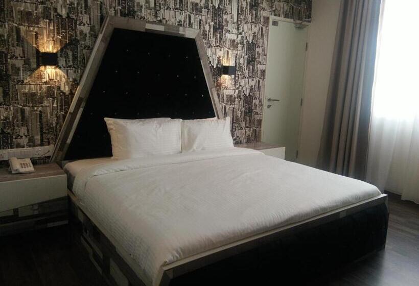 חדר דלוקס, Wifi Boutique