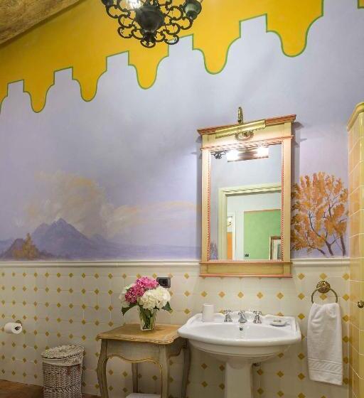 带泳池观景的豪华房, La Dimora Dell Inventore Luxury B&b