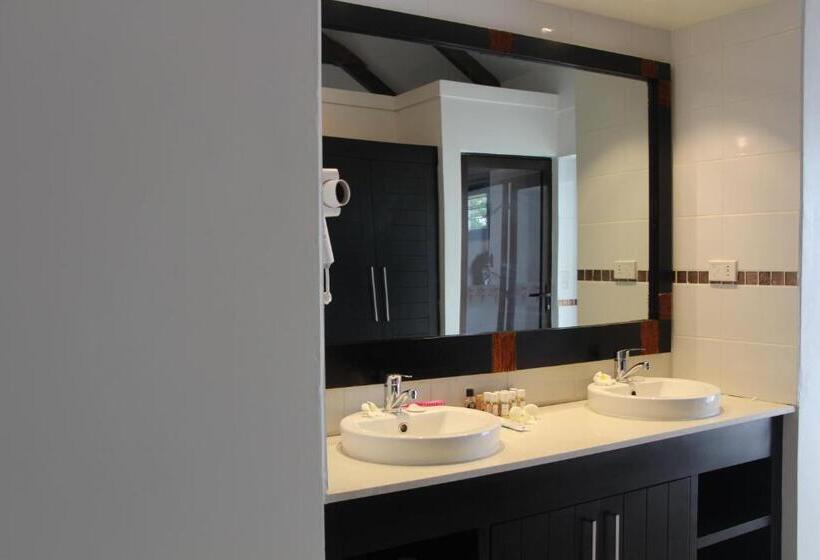 스탠다드 방갈로, Lander S Bay Resort