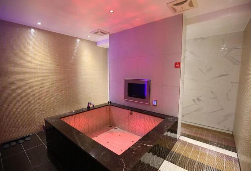 اتاق اکونومی, Yosemite Motel   Chunghua Branch