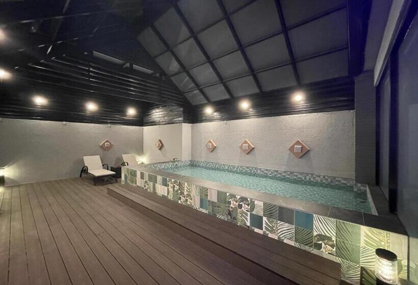 اتاق سوپریور, Yosemite Motel   Chunghua Branch