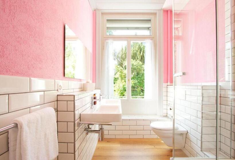 Suite with lake view, Beau Séjour Lucerne